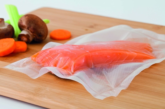 Opnieuw te gebruiken Plastic In reliëf gemaakte Sous Vide rolt Hitte - het Broodje van de de Opslagzak van het verbindingsvoedsel