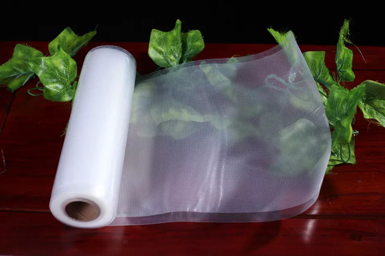 PE PA Vaccum Seal Roll Plastic reliëf Vacuüm Sealer Zakken Rollen Voor Magnetron